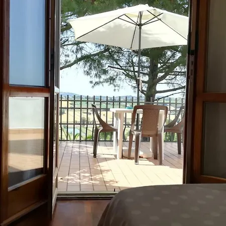ベッド・アンド・ブレックファスト La Casa Di Olly カメラーノ